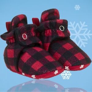 RO + ME Red & Black Plaid Unisex Baby Non-Slip Snap On Booties Size 6 - 12 Month